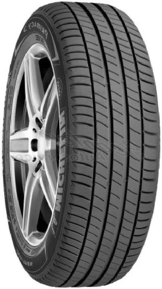 Zomerbanden - Personenwagen banden - Veilig rijden - Uitstekend remmen - 215/60 R17 - Standaard