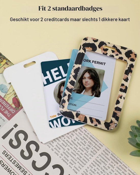 Stijlvolle ID Badge Houder met Luipaardprint, Retractable Badge Reel en Afneembare Lanyard voor Kantoor en Onderwijs — afbeelding 4