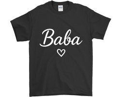 Baba Shirt – Elegante Baba met Hartje – Minimalistische Outfit – Unisex T-Shirt voor Dames & Heren – Leuk Cadeau voor Grootouders
