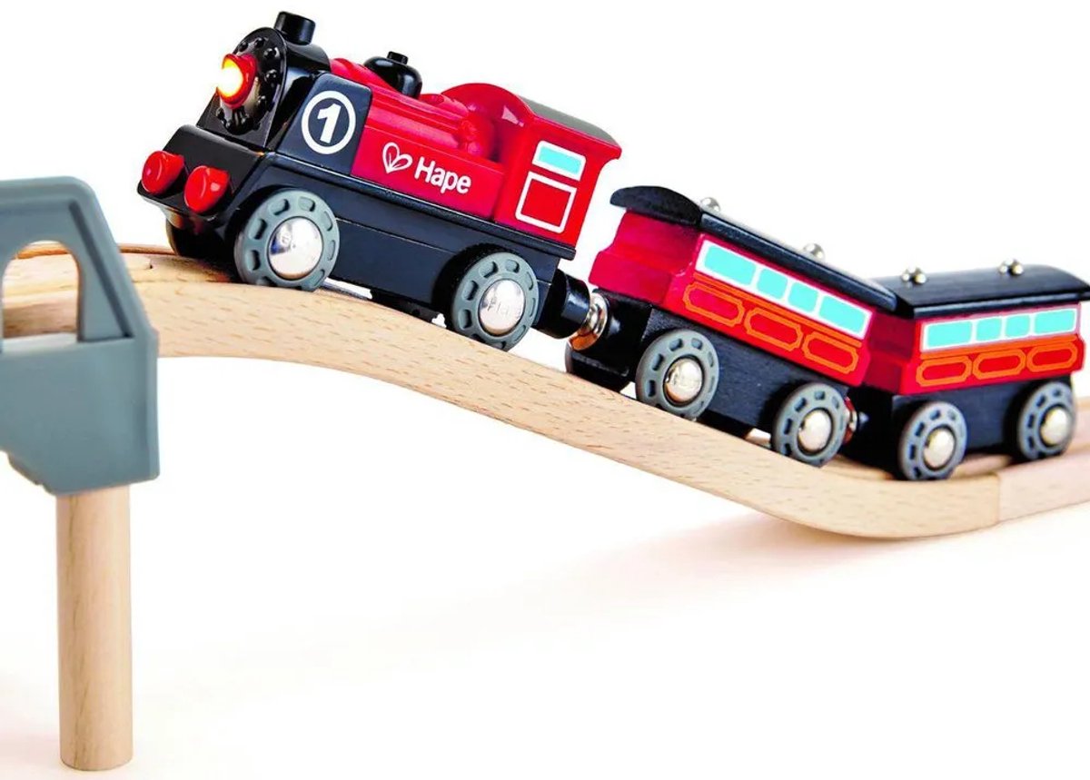 Hape Batterij Locomotief Nr. 1 - Speelgoedtrein met Verlichting en Magneet, 3 jaar+ — afbeelding 14