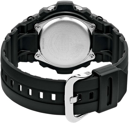 Achterkant van een zwarte G-Shock horloge met metalen gesp en band.