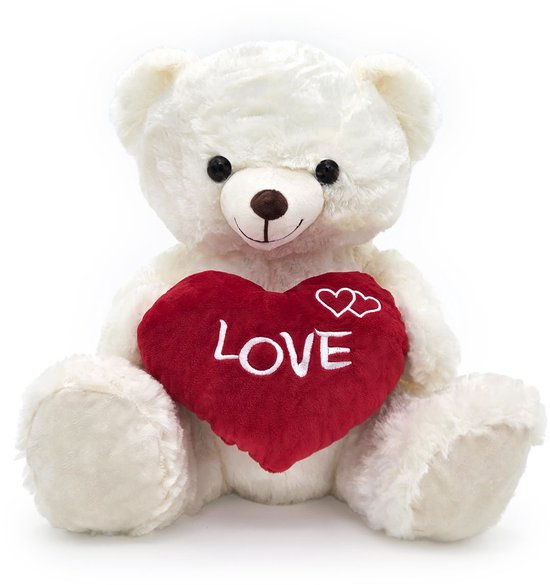 Zittende witte knuffelbeer van 50cm met een rood pluche hart met 'LOVE' en hartjes erop geborduurd.