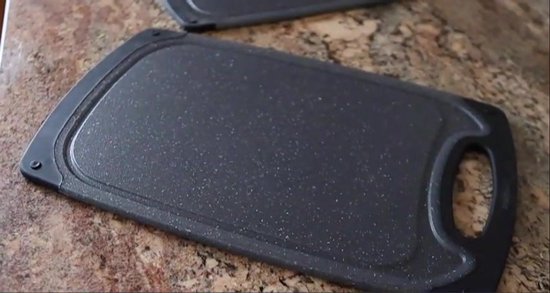 Set de Planches à découper Royalty Line ® CB3PCB - 25/31/40 cm - Antidérapantes - Poignée ergonomique - Planches de cuisine - Passe au lave-vaisselle - Plastique - Avec zone de broyage pour broyer l'ail et le gingembre - Zwart