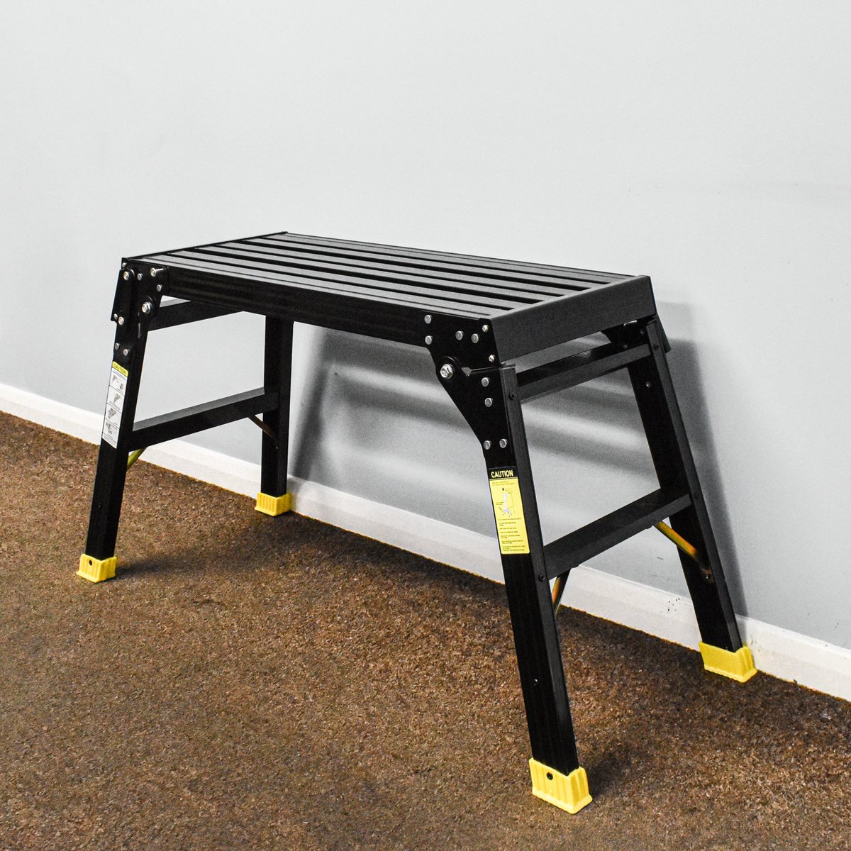 Trade Master Pro® Aluminium Werkplatform – 150 kg – Inklapbare Opstap – 2 Treden – Opvouwbaar Krukje – Werkplatform – Binnen/Buiten Gebruik – Rolsteigerladder