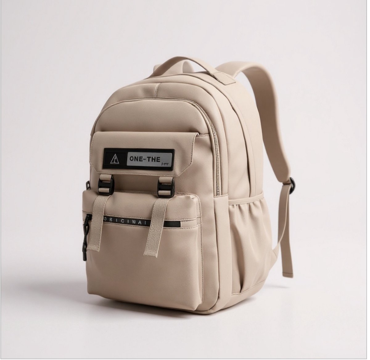TK-S Rugzak, Bruin en Ruim, 30 Liter, 17,3 inch laptop, drankflesvak. (50x30x20cm)