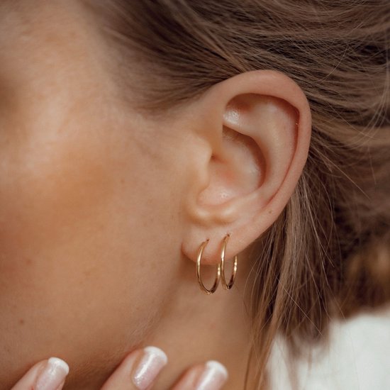 Boucles d'oreilles créoles fines Hey Happiness pour femme, Argent 925 plaqué or 18 carats – Intemporelles et Elegant – Or