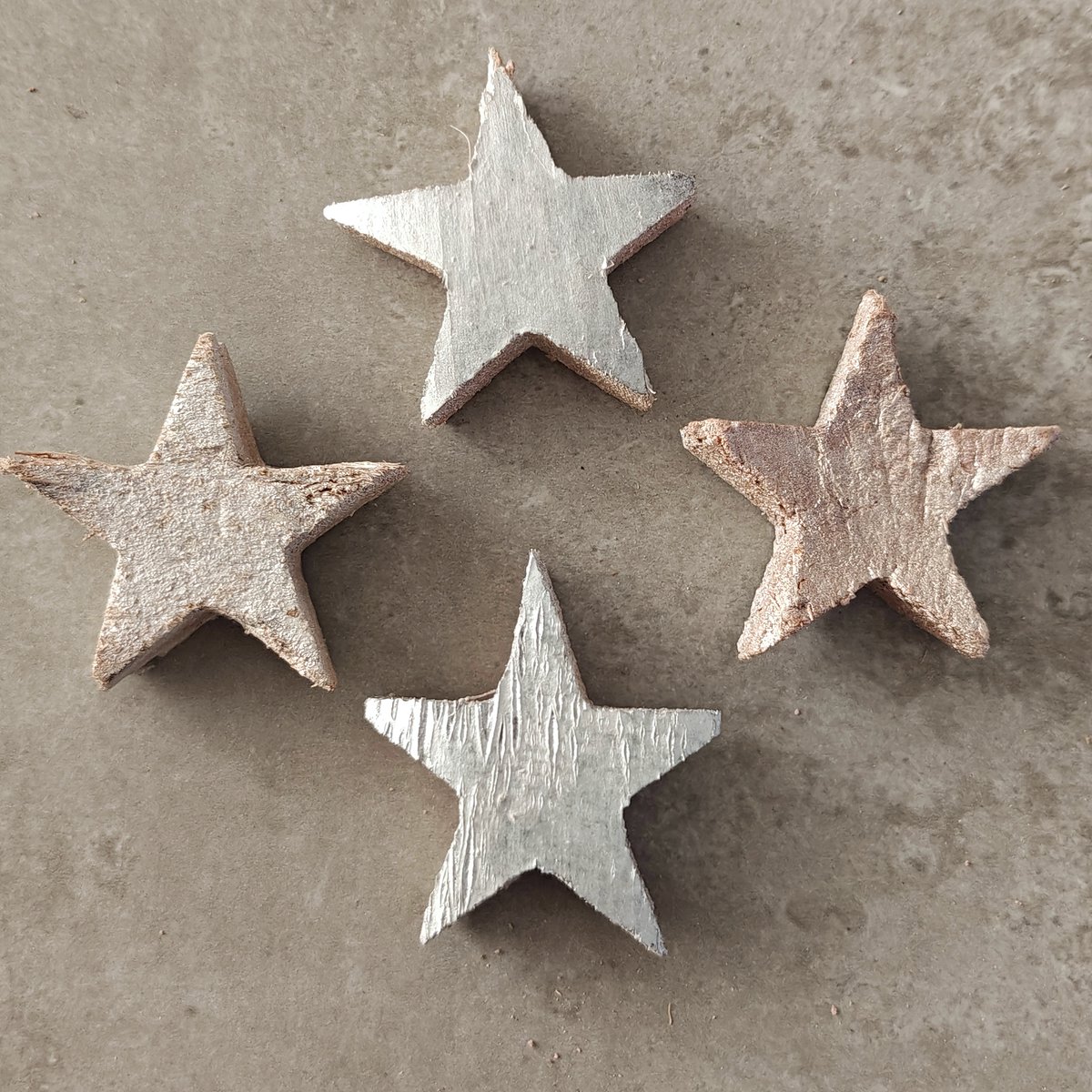 Coconut Star 5 Cm Silver 100 pcs - kerstdecoratie voor binnen - kerst - stukjes - decoratie - kerstster - kokos - coco - ster