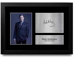HWC Trading FR A4 Mads Mikkelsen Hannibal Geschenken Afgedrukt Gesigneerde Handtekening Foto Voor Televisieprogramma Fans - A4 Framed