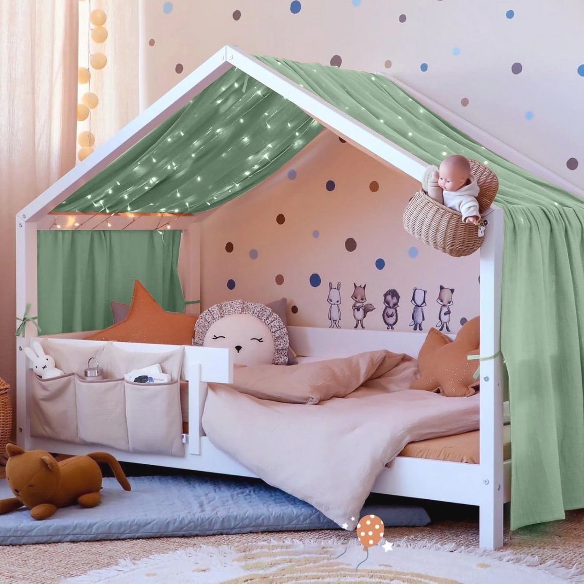 Bedluifel voor Kinderbed - Handgemaakt Katoenen Decoratie in Donkerroze (135 x 360 cm)