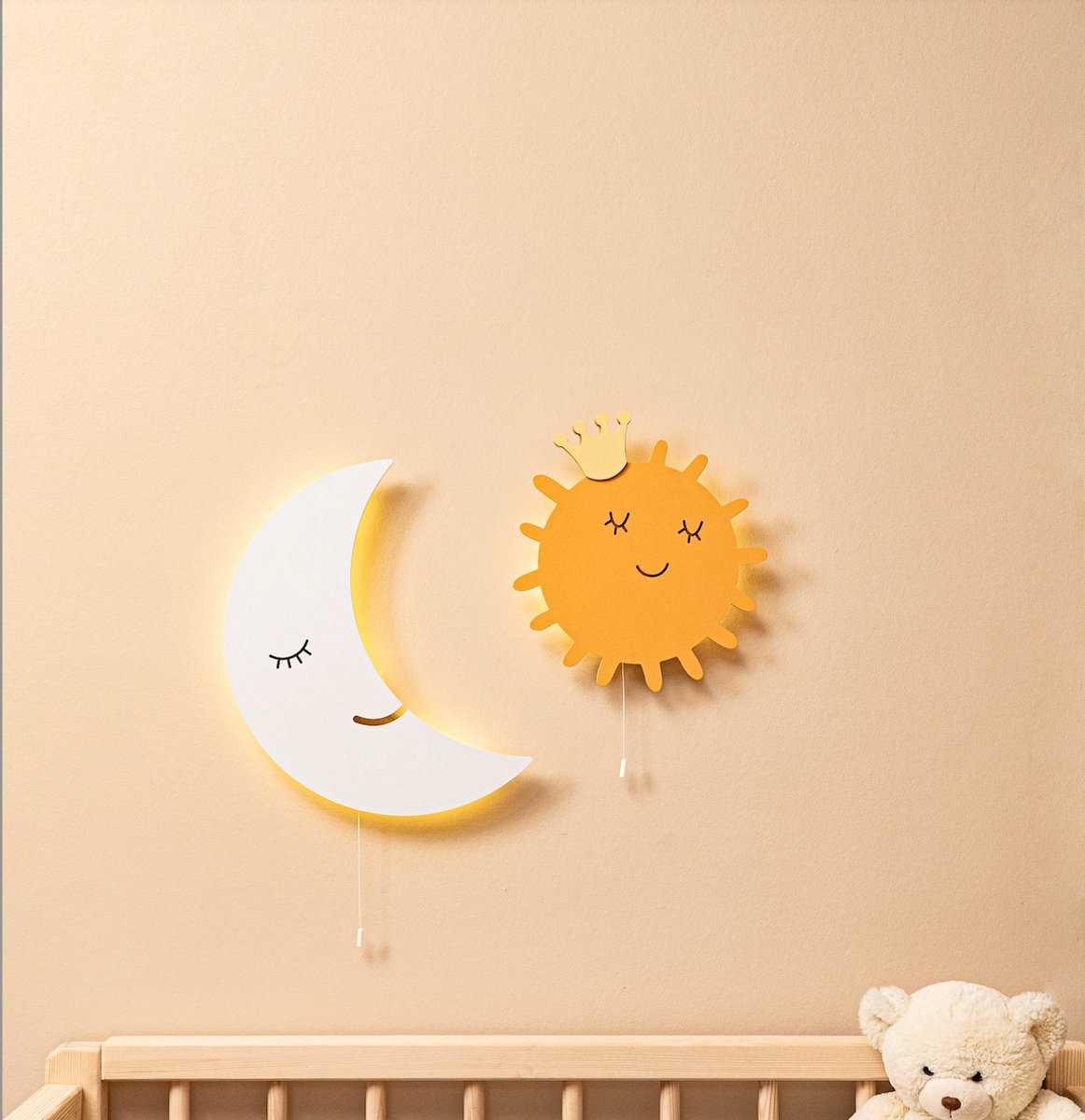 CozyCollections - Houten LED Nachtlamp - Wandlamp - Maan & zon nachtlamp set - Muurlamp - Nachtlampje kinderen - Nachtlampje baby