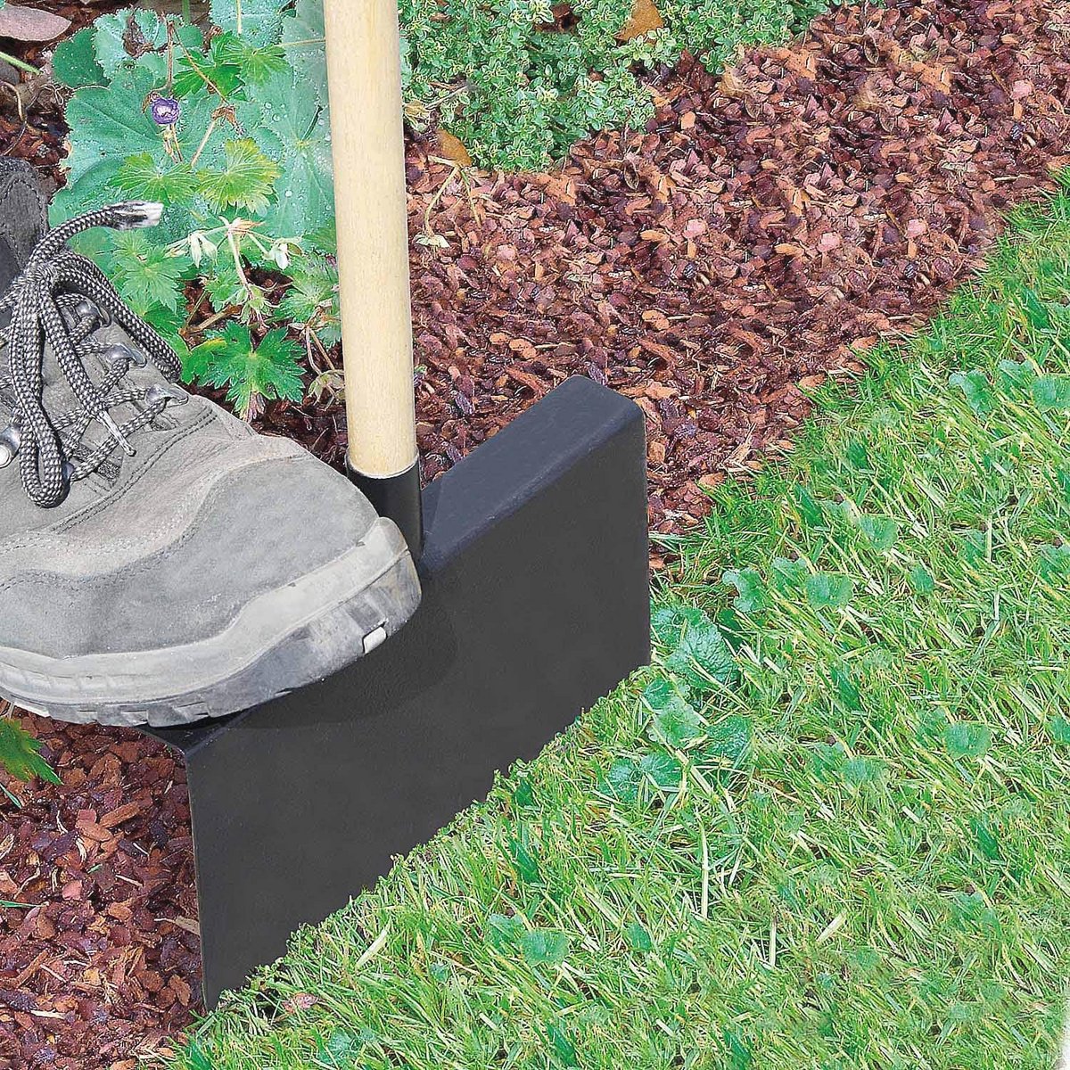 Gazonkantensteker voor gazonranden - Stalen en houten tuinrandstekers