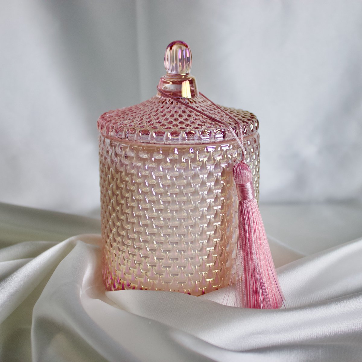 ELEVENSY Luxe Geurkaars 300g - Pink Pearl - Oriental Amber - 60 Branduren – Sojawas