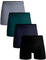Vier Muchachomalo boxershorts in de kleuren grijs, groen, donkerblauw en zwart.