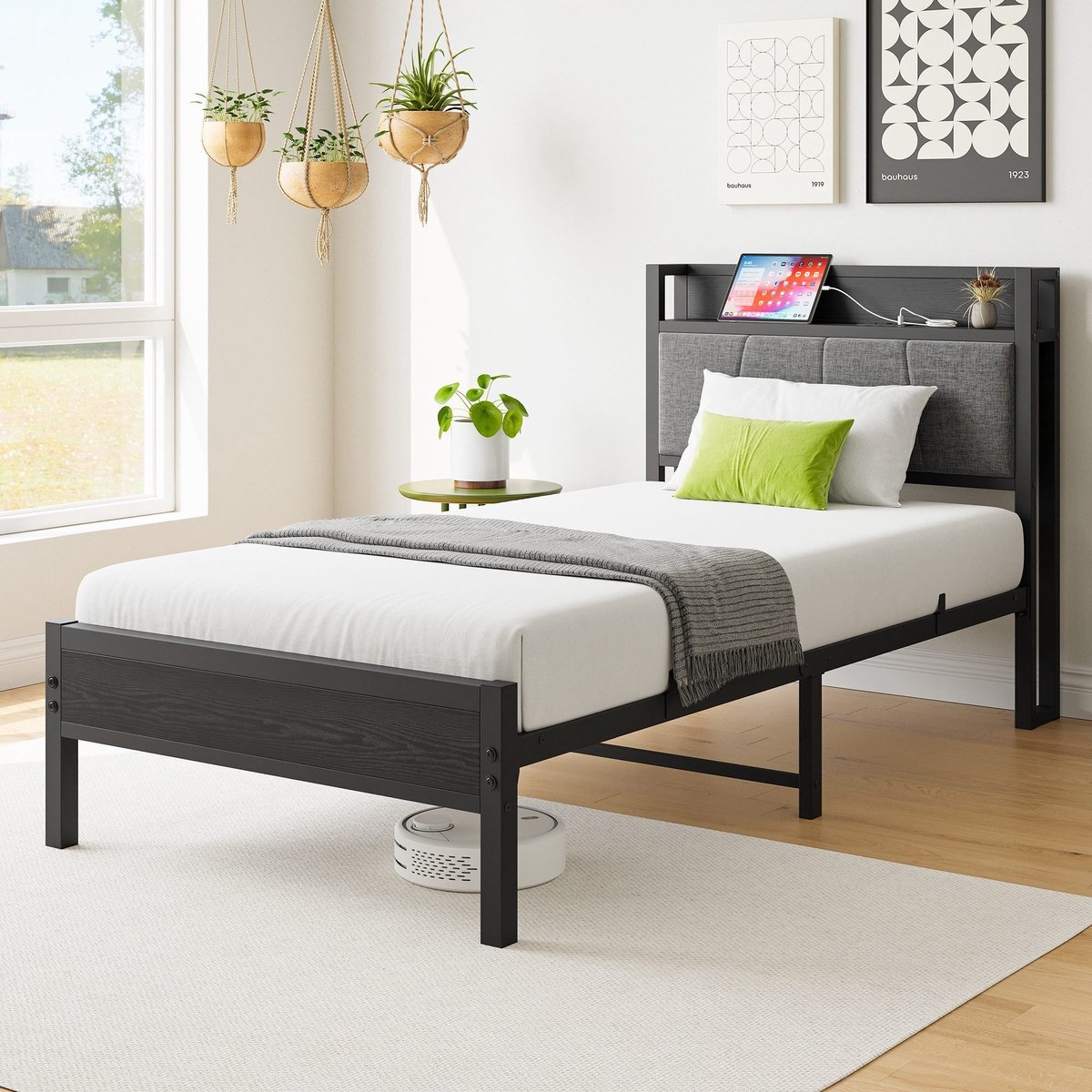 MODFU Metalen Eenpersoonsbed 90x200 cm – 206,2x99,8x98,5 cm – Met USB, opbergplank en gestoffeerd hoofdbord – Tienerbed – Zwart