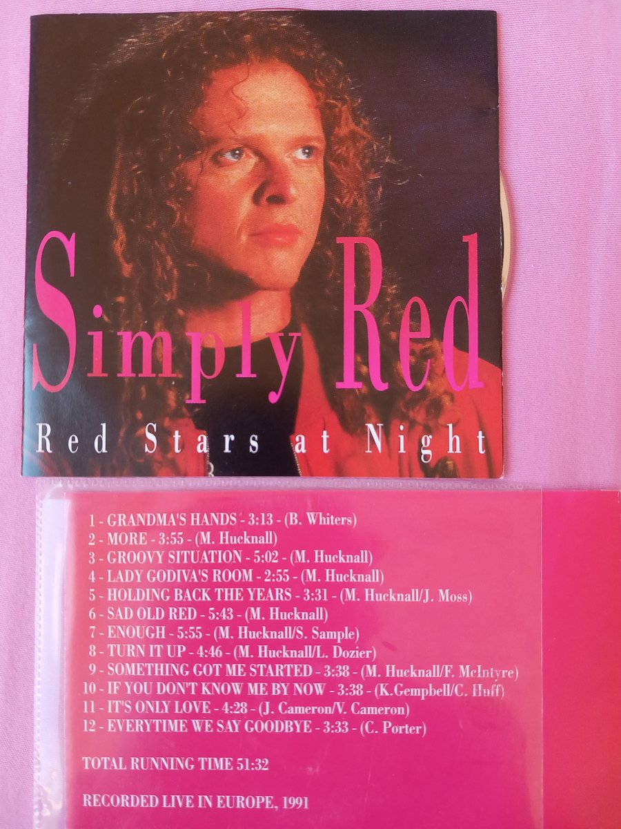SIMPLY RED - LIVE - RED STARS AT NIGHT