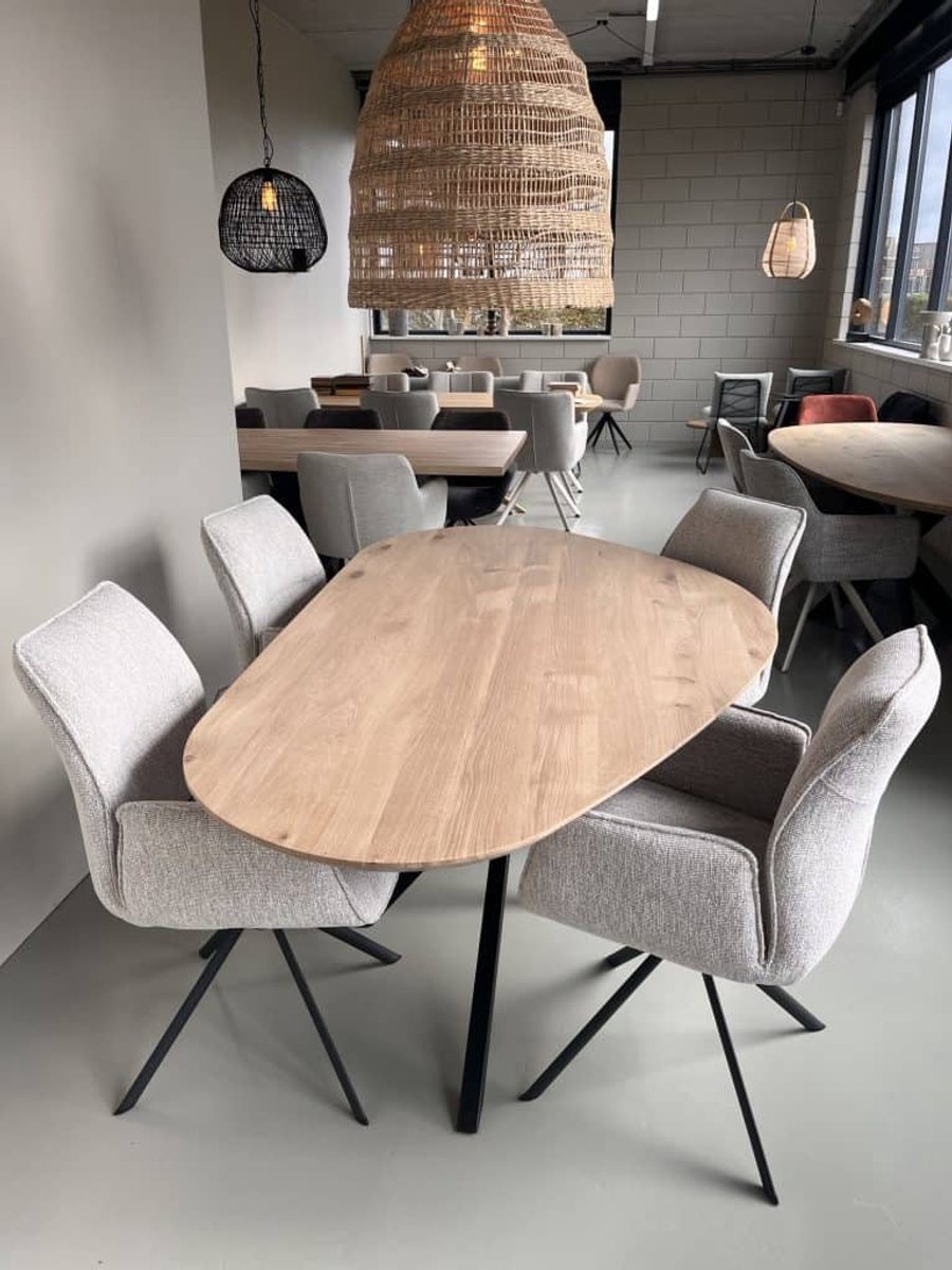 Organische eiken tafel Lok Living