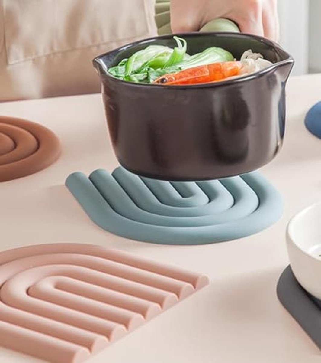 Kleurrijke Siliconen Onderzetters en Pannenlappen - Hittebestendig en Antislip, Set van 4