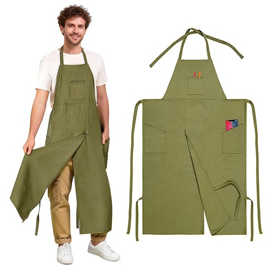 Homme en tablier vert olive à jambes fendues et poches avant.