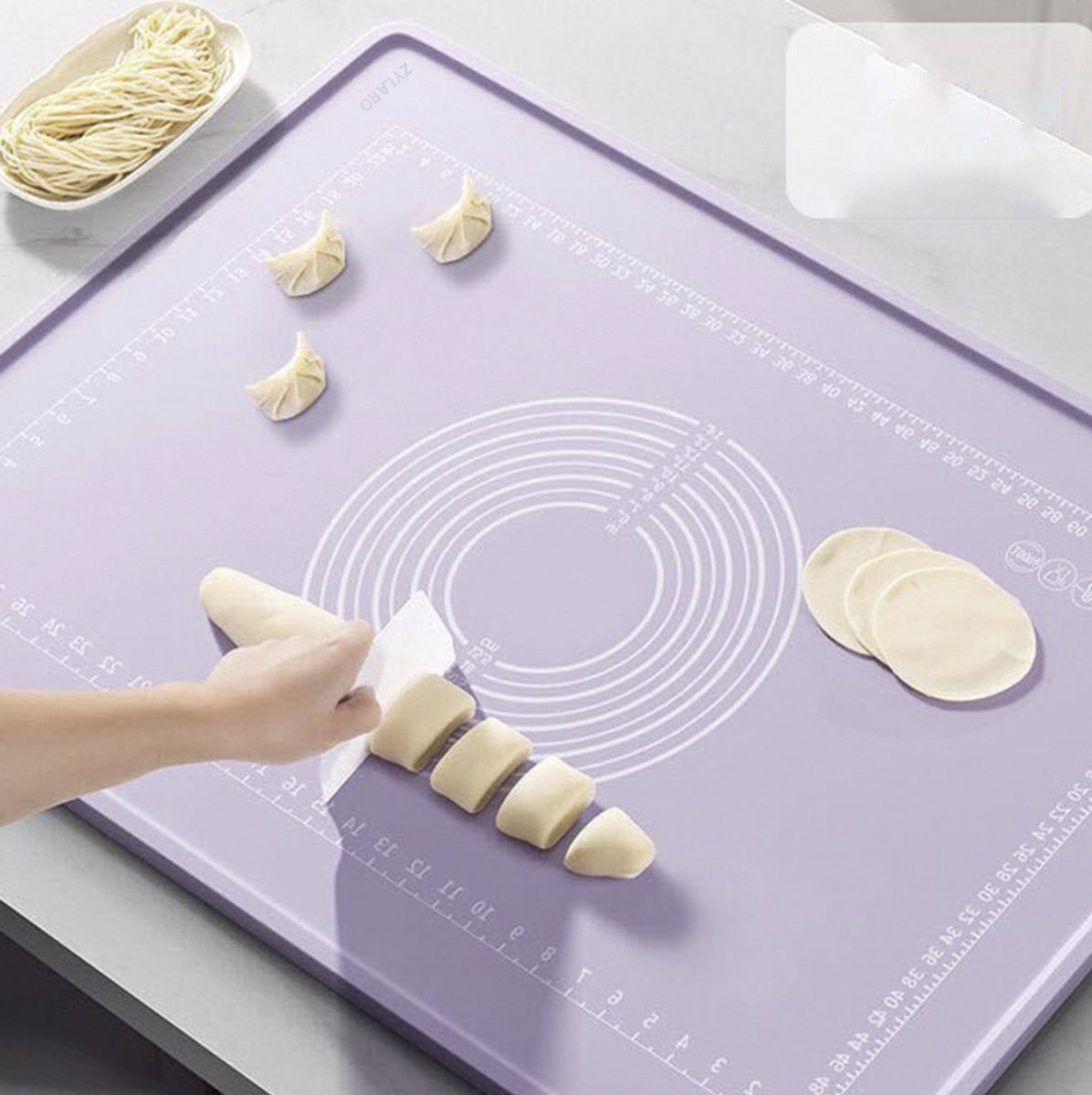 ZYLARO Siliconen bakmat XL - bakmat - 70x50 cm - Deegmat - Extra dik - Hittebestendige tot 250°C - Vaatwasserbestendig - Polymeer antibacteriële structuur - BPA-vrij - Anti aanbak - paars