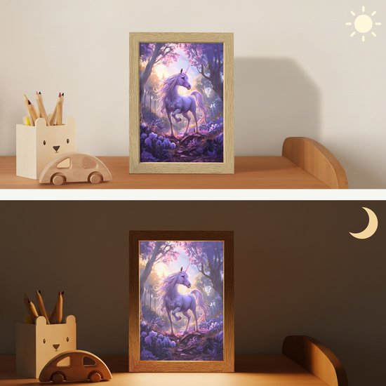 Nachtlampje 15x20 cm - Kinder lampje - Eenhoorn - Paars - Sprookje - Fantasy dier - Tafellamp kinderkamer - Slaapkamer lamp - Bedlamp kinderen - Kinderlampje stopcontact - Wandlamp babykamer - Nachtlampjes van Merkloos — afbeelding 4