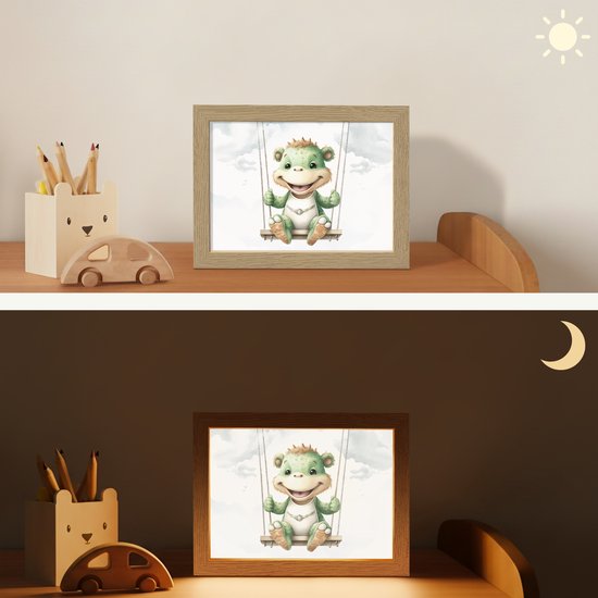 Nachtlampje 20x15 cm - Kinder lamp - Draak - Baby dier - Kinderen - Tafellamp kinderkamer - Slaapkamer lamp - Bedlamp kinderen - Kinderlampje stopcontact - Wandlamp babykamer - Nachtlampjes van Magic Nights — afbeelding 4
