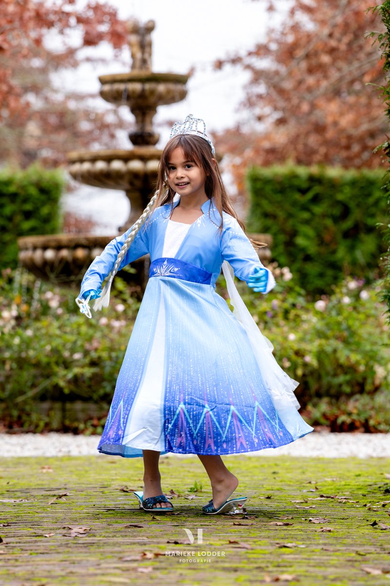 Frozen Elsa jurk - Het Betere Merk prinsessenjurk meisje - Elsa jurk - verkleedkleren meisje - kroon - tiara - toverstaf - maat 122/128 - prinsessen accessoire set — afbeelding 2