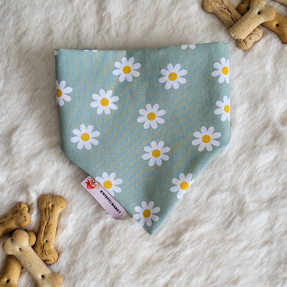 Kwispelmarkt - Honden bandana - Honden sjaal - Bloemtjes