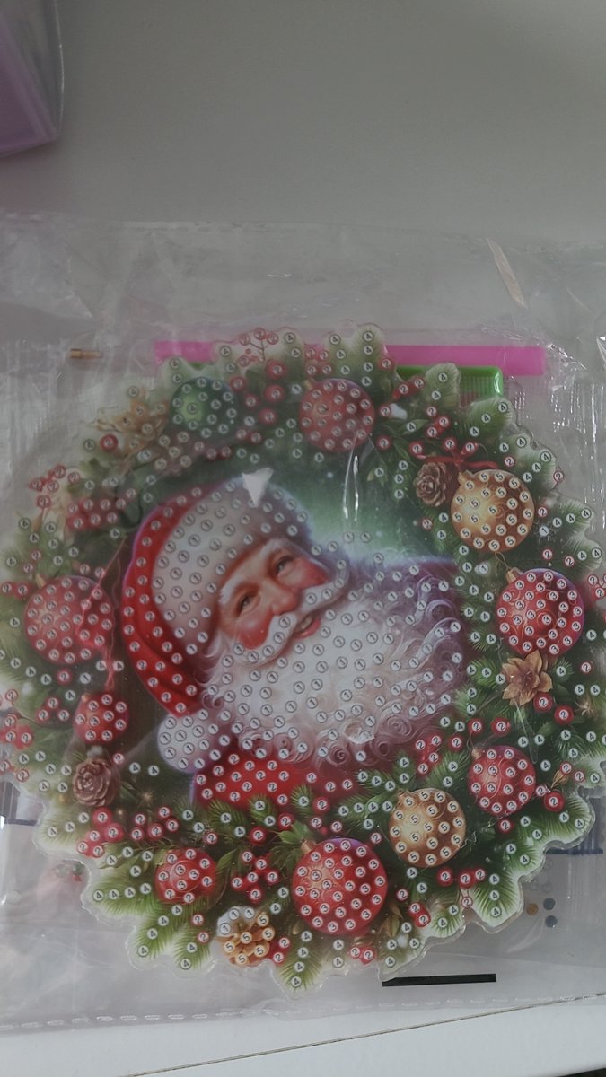 Kerstman- kerst raamhanger 15 cm doorsnee