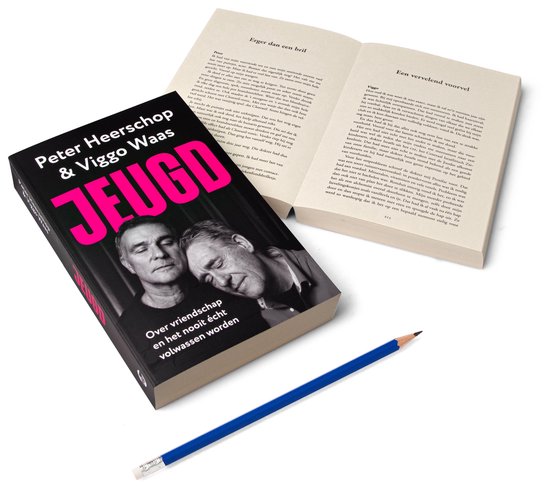 Een open boek en een potlood op een witte achtergrond, naast het gesloten boek met de titel JEUGD, met Peter Heerschop en Viggo Waas.