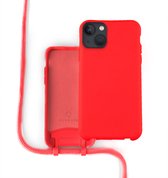 Coverzs Silicone case met koord - Telefoonhoesje met koord - Backcover hoesje met koord - touwtje - geschikt voor Apple iPhone 13 - rood