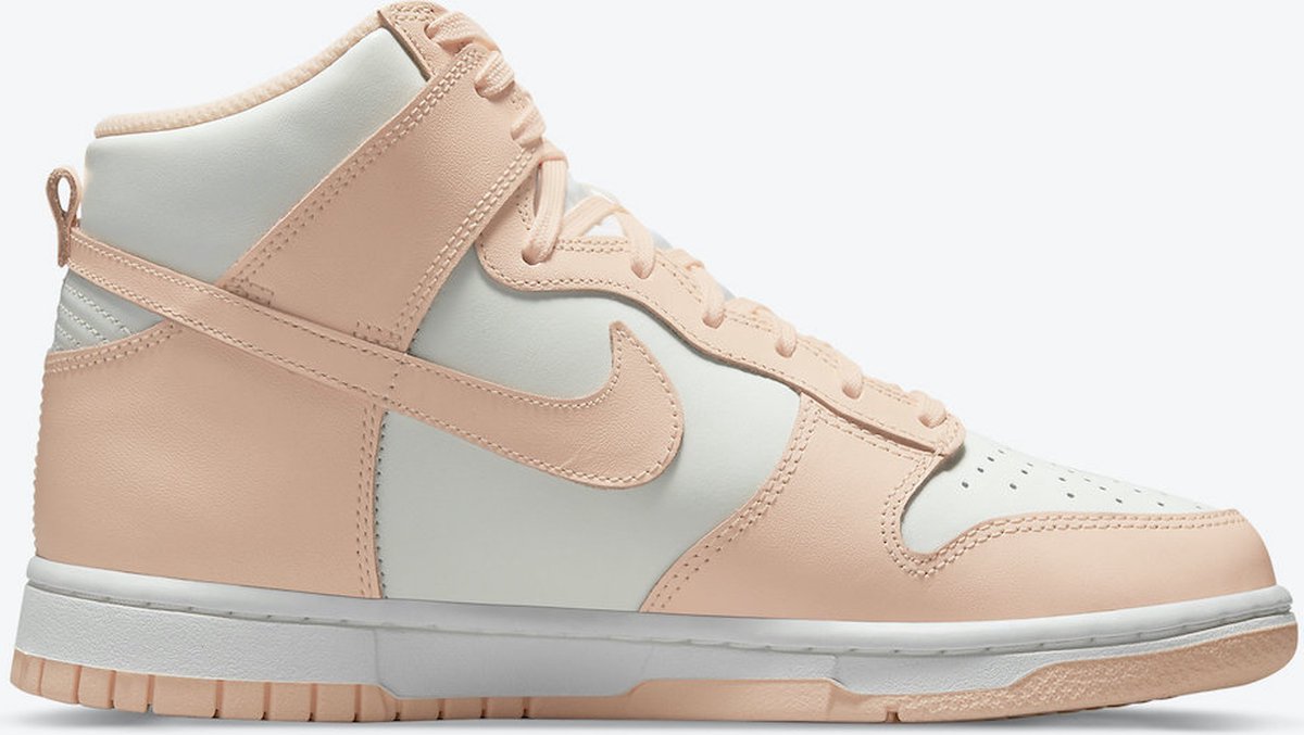 Nike Dunk High, Sail/Crimson Tint-Sail, DD1869 104, EUR 40