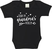 Romper - Today i'm grandma's problem - maat: 68 - korte mouw - baby - zwangerschap aankondiging - oma - romper oma - opa - romper opa - rompertjes baby - rompertjes baby met tekst