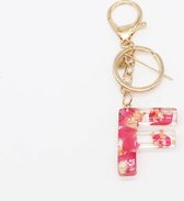 Sleutelhanger Initialen- Met gedroogde bloemen- Bloem hars accessoire- Roze- Gepersonaliseerd cadeau