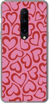 Geschikt voor OnePlus 7 Pro hoesje - Een illustratie van behang met rode hartjes - Siliconen Telefoonhoesje