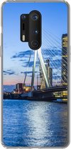 Geschikt voor OnePlus 8 Pro hoesje - Rotterdam - Water - Skyline - Siliconen Telefoonhoesje