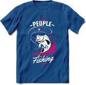 Cool People Do Fishing - Vissen T-Shirt | Roze | Grappig Verjaardag Vis Hobby Cadeau Shirt | Dames - Heren - Unisex | Tshirt Hengelsport Kleding Kado - Donker Blauw - M