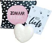 Cadeau Zomaar Iets Liefs - Kaartje Hartjeszeep - Ingepakt Cadeautje - Vriendschap Liefde Kado - Vriendinnen