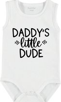 Baby Rompertje met tekst 'Daddy's little dude' | mouwloos l | wit zwart | maat 50/56 | cadeau | Kraamcadeau | Kraamkado