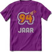 94 Jaar Feest T-Shirt | Goud - Zilver | Grappig Verjaardag Cadeau Shirt | Dames - Heren - Unisex | Tshirt Kleding Kado | - Paars - XL