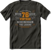 76 Jaar Legend T-Shirt | Goud - Zilver | Grappig Verjaardag Cadeau | Dames - Heren | - Donker Grijs - L