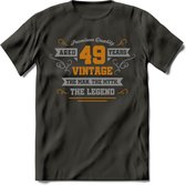 49 Jaar Legend T-Shirt | Goud - Zilver | Grappig Verjaardag Cadeau | Dames - Heren | - Donker Grijs - XXL