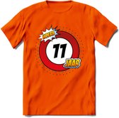 11 Jaar Hoera Verkeersbord T-Shirt | Grappig Verjaardag Cadeau | Dames - Heren | - Oranje - XL