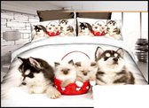 Dekbedovertrekset 160/200 + 2 slopen in katoensatijn 3 D print met 2 huskies met een mandje kittens in het midden