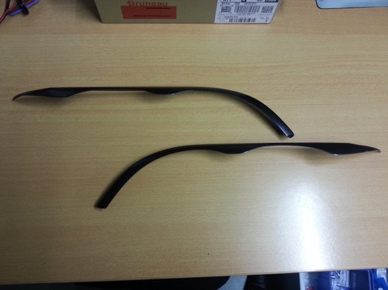 Becquets de Spoilers de phare (jeu) BMW 3 E46 4 portes berline/touring 2002-...