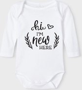 Baby Rompertje met tekst 'Hi, i'm new here' |Lange mouw l | wit zwart | maat 50/56 | cadeau | Kraamcadeau | Kraamkado