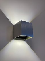 Lura Life - Design Wandlamp Kubus - LED - Geborsteld Zilver - 3000K Warm Wit - IP65 Waterdicht - Muurlamp - Geschikt voor binnen & buiten
