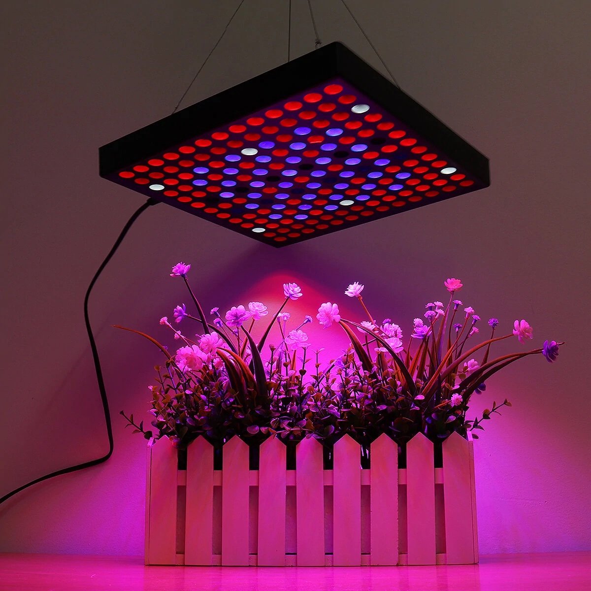 Lampe LED pour plante - Spectre complet - 50 W - 250 LED