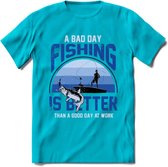 A Bad Day Fishing - Vissen T-Shirt | Blauw | Grappig Verjaardag Vis Hobby Cadeau Shirt | Dames - Heren - Unisex | Tshirt Hengelsport Kleding Kado - Blauw - XL