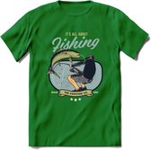 Fishing - Vissen T-Shirt | Grappig Verjaardag Vis Hobby Cadeau Shirt | Dames - Heren - Unisex | Tshirt Hengelsport Kleding Kado - Donker Groen - 3XL