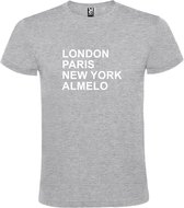 Grijs t-shirt met " London, Paris , New York, Almelo " print Wit size S